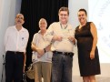 Dr. Alexandre, um dos destaques, recebeu das mãos dos diretores a homenagem