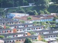Ele está localizado na Vila Residencial de Praia Brava